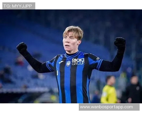 好友透露霍伊伦加盟曼联时年轻无怨恨一家人始终支持红魔